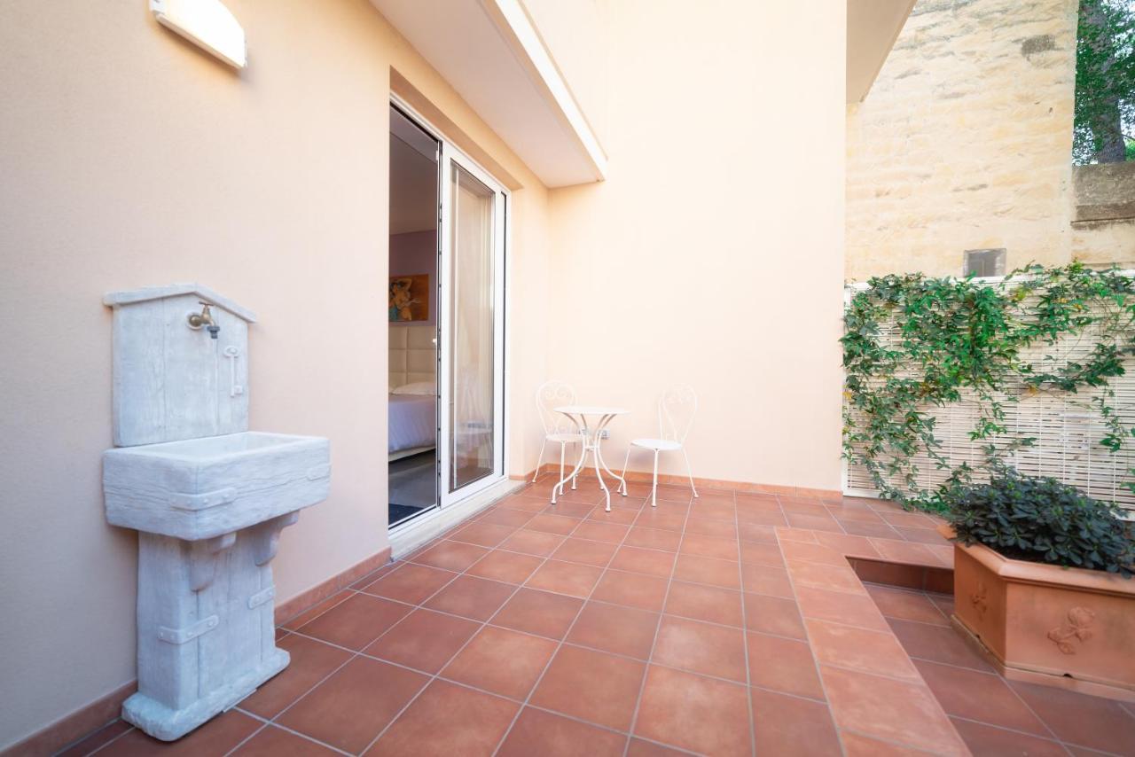 Palazzo Leo Suite And Apartment Lecce Eksteriør bilde